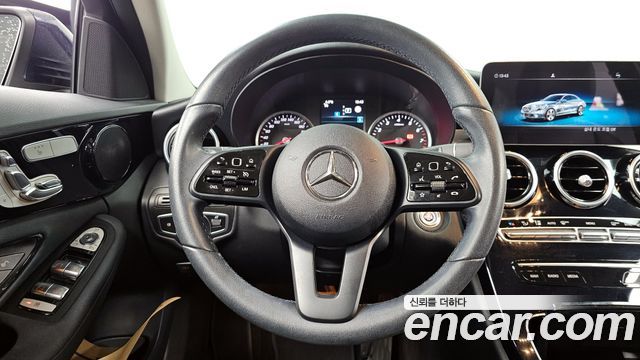 Mercedes-Benz C-Class C200