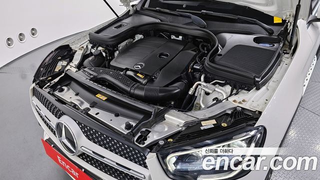 Mercedes-Benz GLC-Class GCL300 4MATIC Coupe