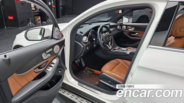 Mercedes-Benz GLC-Class GCL300 4MATIC Coupe