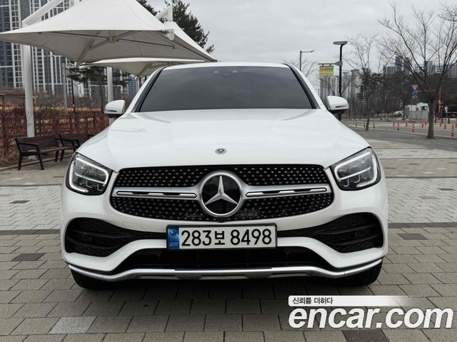 Mercedes-Benz GLC-Class GLC300e 4MATIC Coupe