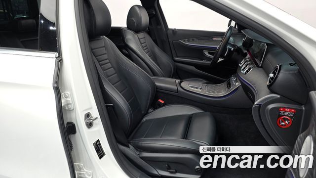 Mercedes-Benz E-Class E350 4MATIC AMG Line Edition
