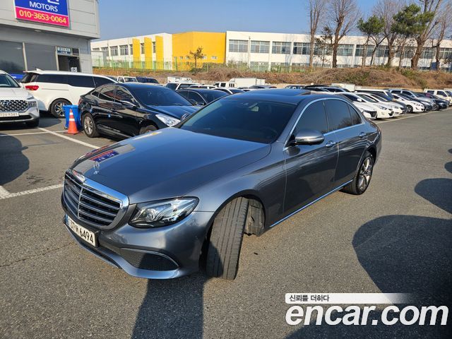 Mercedes-Benz E-Class E300 Exclusive