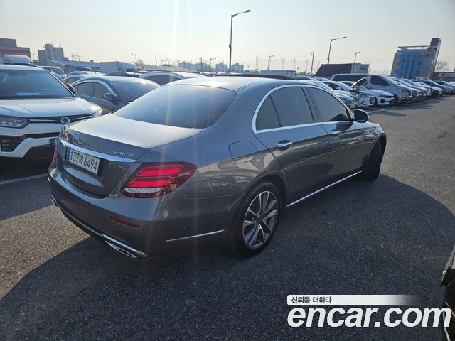 Mercedes-Benz E-Class E300 Exclusive