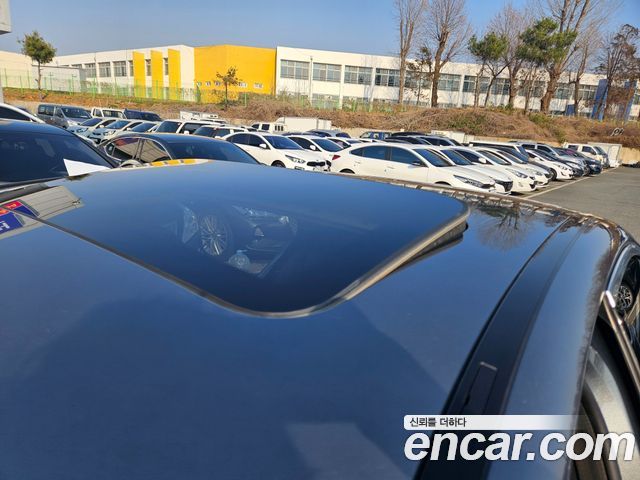 Mercedes-Benz E-Class E300 Exclusive