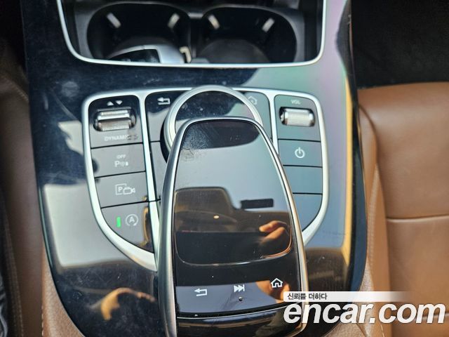 Mercedes-Benz E-Class E300 Exclusive