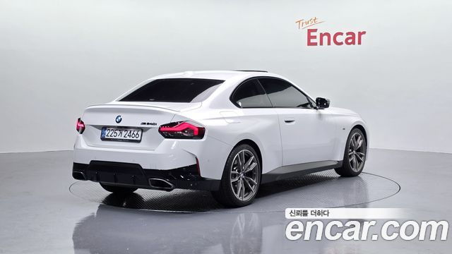 BMW 2-Series M240i xDrive Coupe