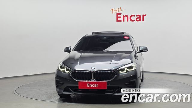 BMW 2-Series 220i Advantage