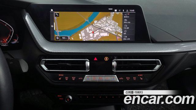 BMW 2-Series 220i Advantage