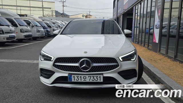 Mercedes-Benz CLA-Class CLA250 4MATIC