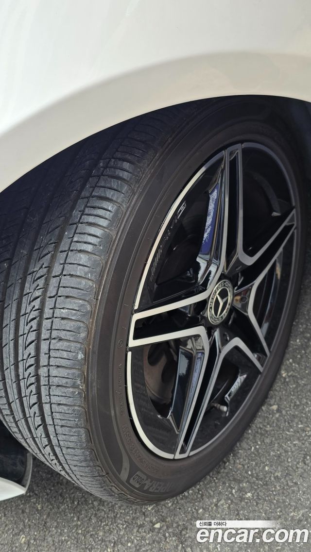 Mercedes-Benz CLA-Class CLA250 4MATIC