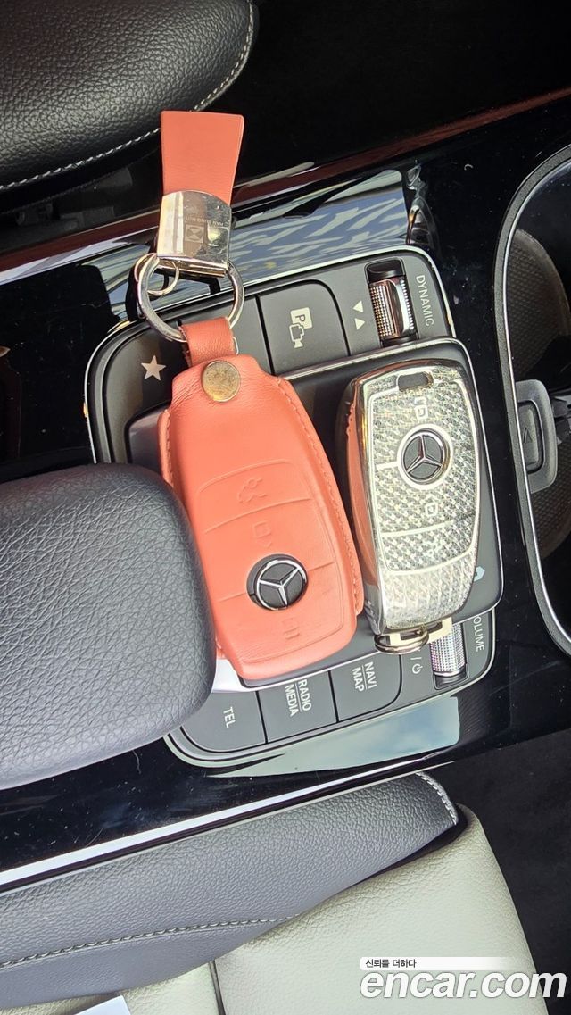 Mercedes-Benz CLA-Class CLA250 4MATIC