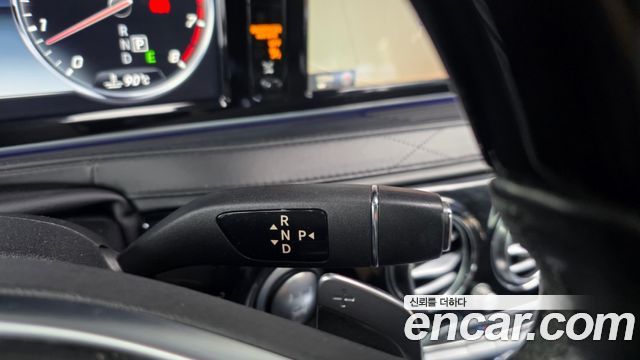 Mercedes-Benz S-Class Maybach S500 4MATIC