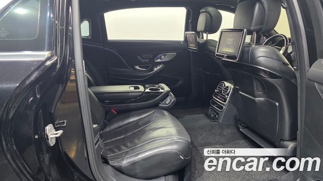 Mercedes-Benz S-Class Maybach S500 4MATIC