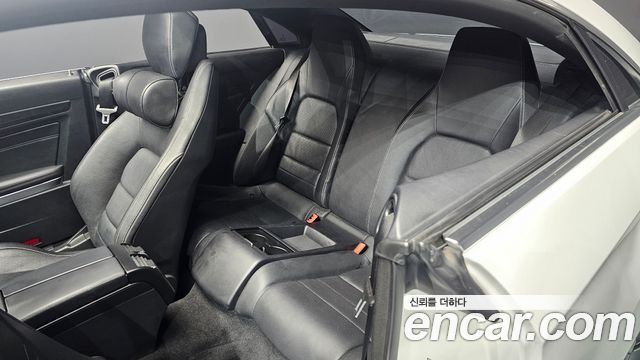 Mercedes-Benz E-Class E200 Coupe