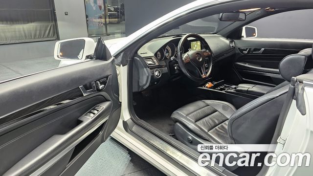 Mercedes-Benz E-Class E200 Coupe