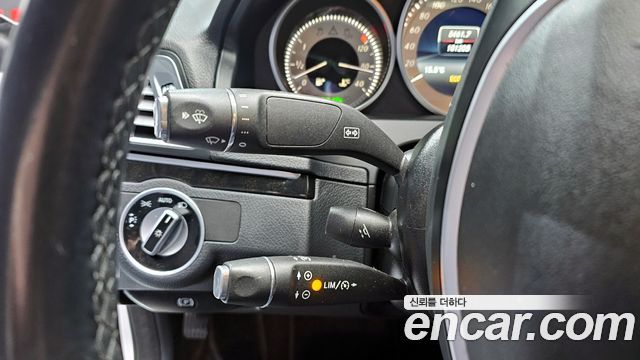 Mercedes-Benz E-Class E200 Coupe