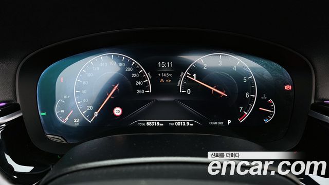 BMW 5-Series 530i M Sport Package Plus