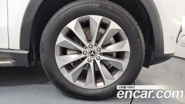 Mercedes-Benz GLE-Class GLE300d 4MATIC