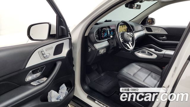 Mercedes-Benz GLE-Class GLE300d 4MATIC