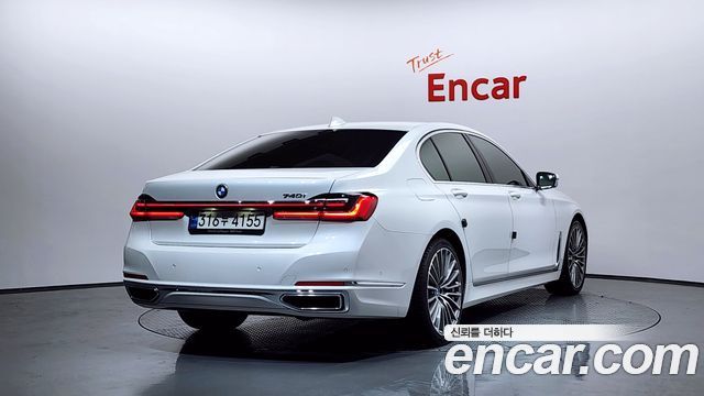 BMW 7-Series 740i Design Pure Excellence