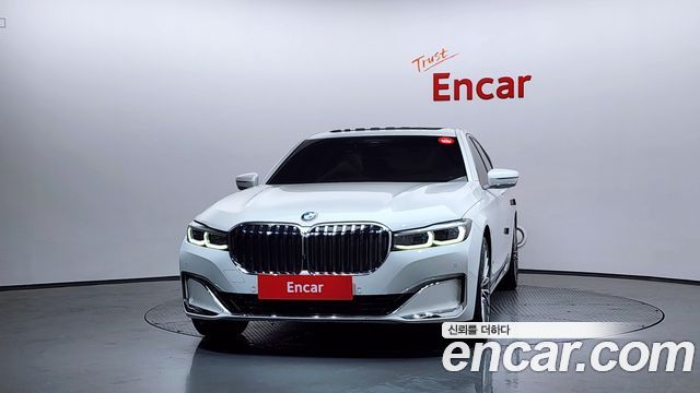 BMW 7-Series 740i Design Pure Excellence