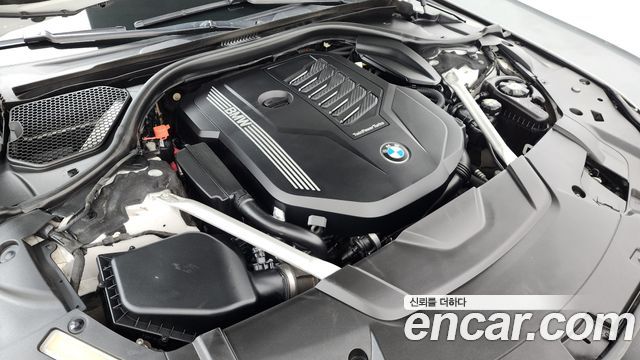BMW 7-Series 740i Design Pure Excellence