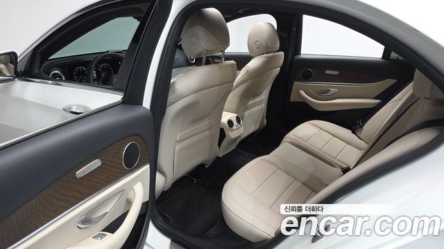 Mercedes-Benz E-Class E250 Exclusive