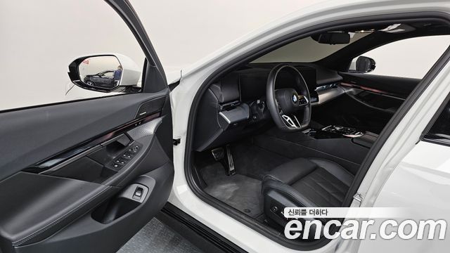 BMW 5-Series 520i M Sport