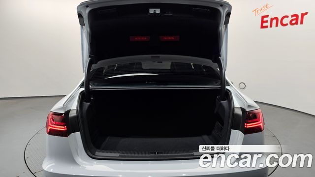 Audi A6 40 TFSI