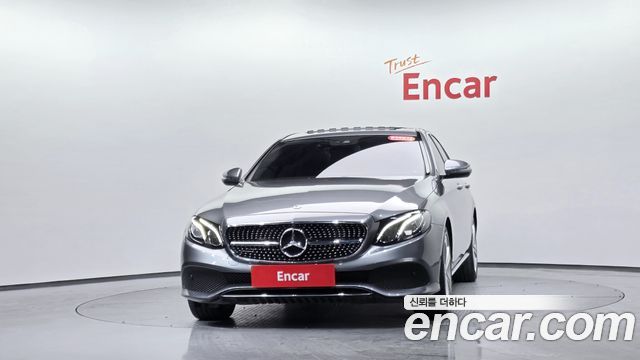 Mercedes-Benz E-Class E200 Avantgarde