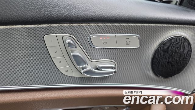 Mercedes-Benz E-Class E200 Avantgarde