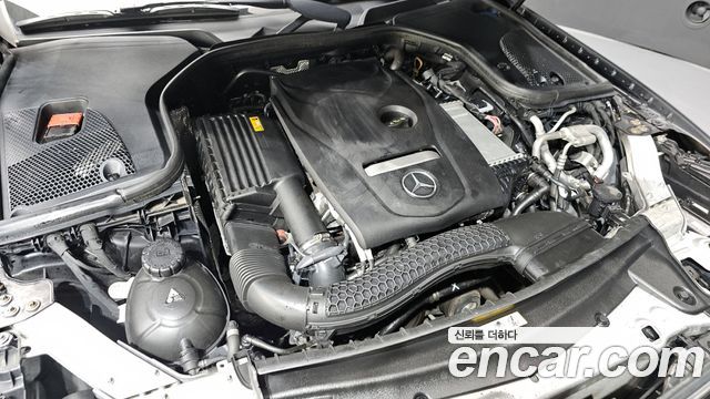 Mercedes-Benz E-Class E300 Avantgarde