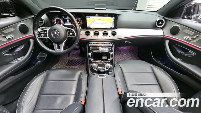 Mercedes-Benz E-Class E300 Avantgarde