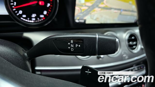 Mercedes-Benz E-Class E300 Avantgarde