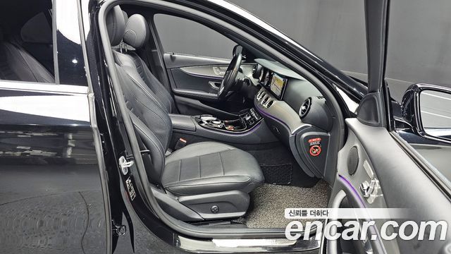 Mercedes-Benz E-Class E300 Avantgarde