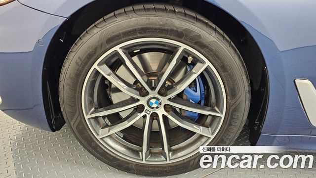 BMW 5-Series 520i M Sport