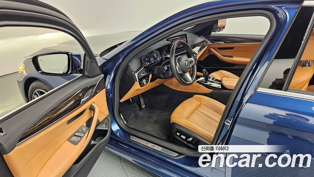 BMW 5-Series 520i M Sport