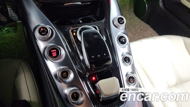 Mercedes-Benz AMG GT S 4.0