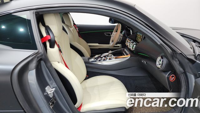 Mercedes-Benz AMG GT S 4.0