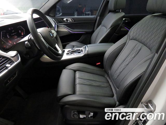 BMW X7 xDrive 40i Design Pure Excellence 6-Seater