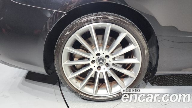 Mercedes-Benz E-Class E450 4MATIC Cabriolet