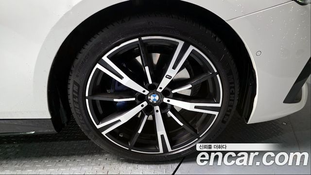 BMW 5-Series 530i xDrive M Sport