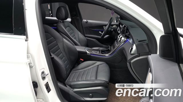 Mercedes-Benz GLC-Class GCL300 4MATIC Coupe