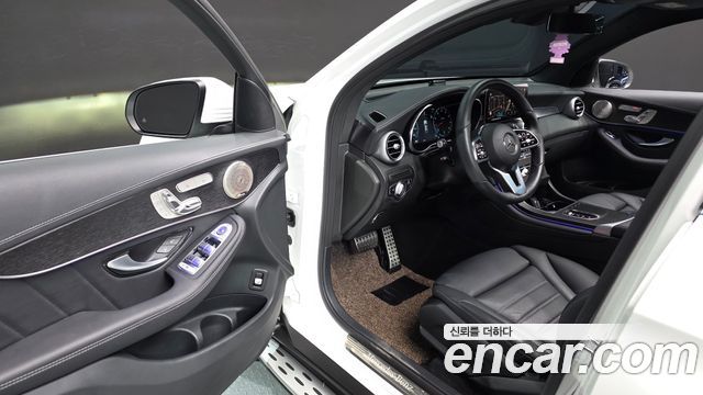 Mercedes-Benz GLC-Class GCL300 4MATIC Coupe