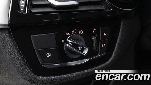 BMW 5-Series 530i Luxury