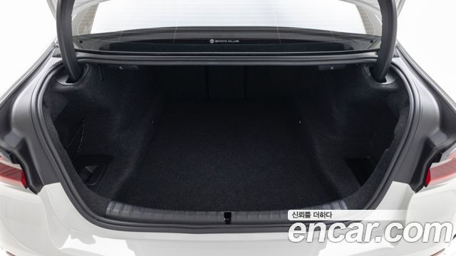 BMW 5-Series 530i Luxury