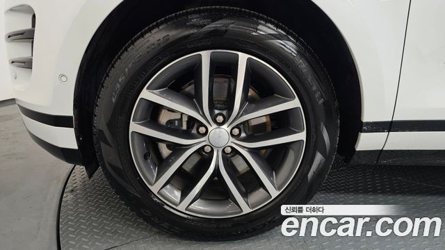Land Rover Range Rover Evoque P250 Dynamic SE