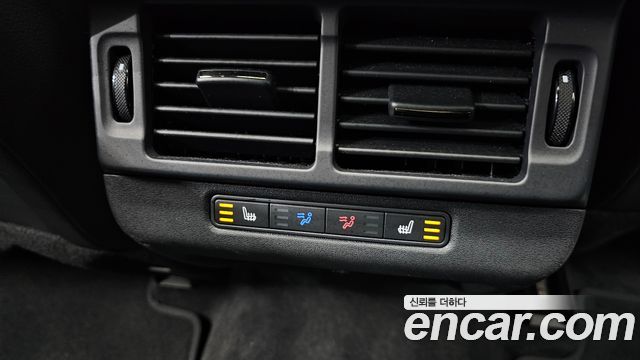 Land Rover Range Rover Evoque P250 Dynamic SE