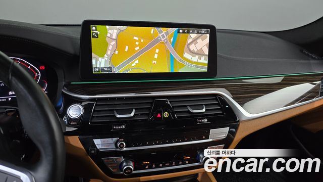 BMW 5-Series 520i M Sport