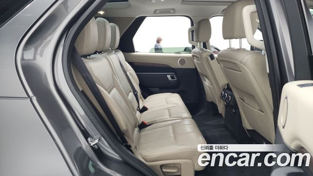 Land Rover Discovery 3.0 SD6 HSE